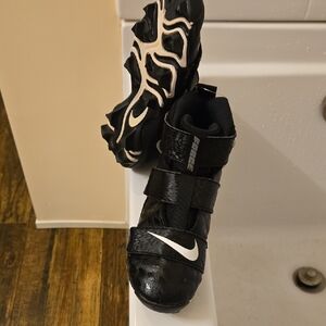 Nike Kids Black and White Football Cleats